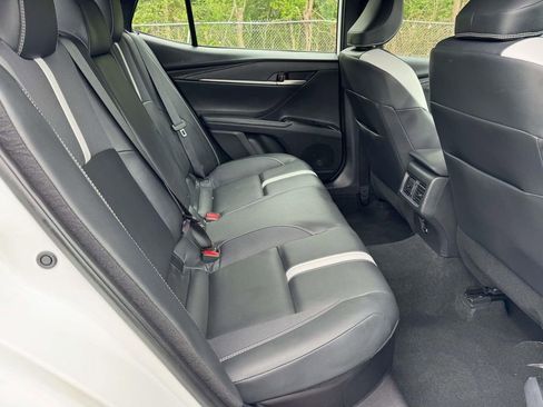 Used 2025 Toyota Camry SE FWD image 14