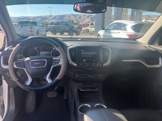 Used 2020 GMC Terrain SLT AWD/4WD video 3