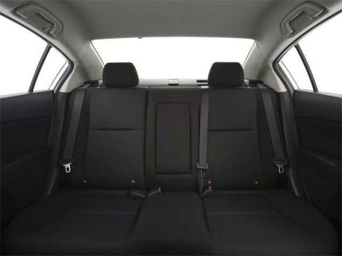 Used 2010 MAZDA MAZDA3 i Touring FWD image 10