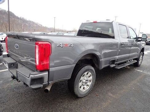 Used 2024 Ford F250 XLT image 5