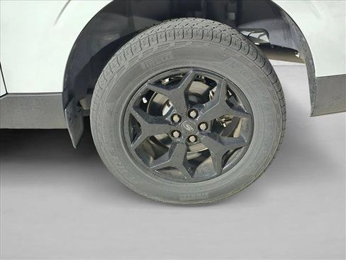 Used 2024 Ford Maverick XL FWD image 10