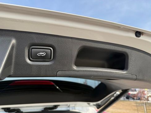 Certified 2023 Hyundai Santa Fe SEL w/ Premium Package image 29