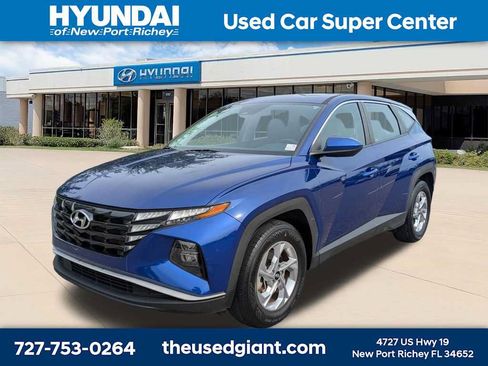 Certified 2024 Hyundai Tucson SE FWD image 1