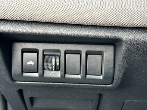 Used 2024 Subaru Legacy Premium image 10
