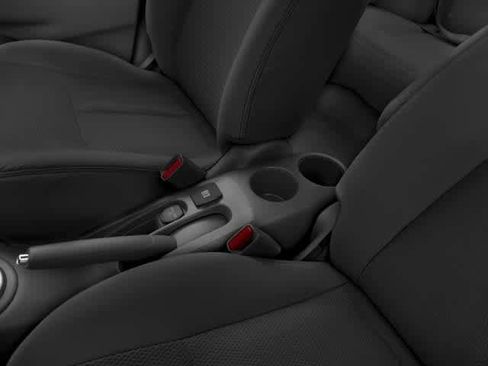 Used 2017 Nissan Versa SV w/ SV Special Edition Package image 18