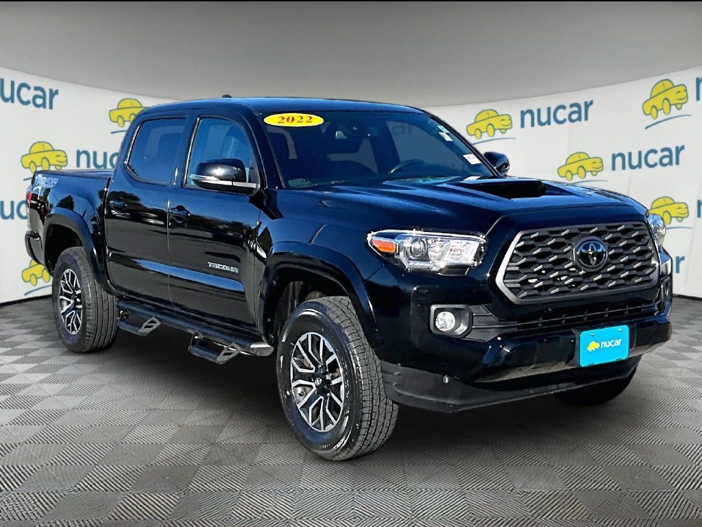 Used 2022 Toyota Tacoma TRD Sport AWD/4WD image 1