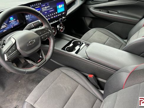 Certified 2025 Chevrolet Blazer EV RS image 10