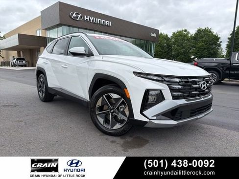Certified 2025 Hyundai Tucson SEL FWD image 1