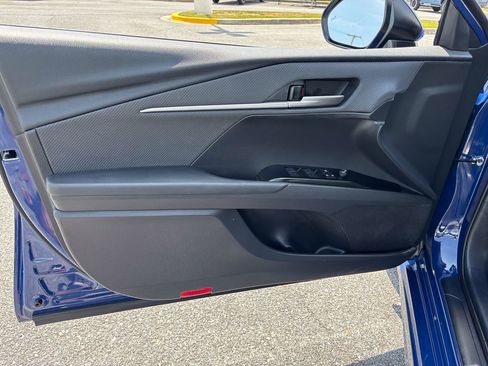 Certified 2025 Toyota Camry SE AWD/4WD image 18