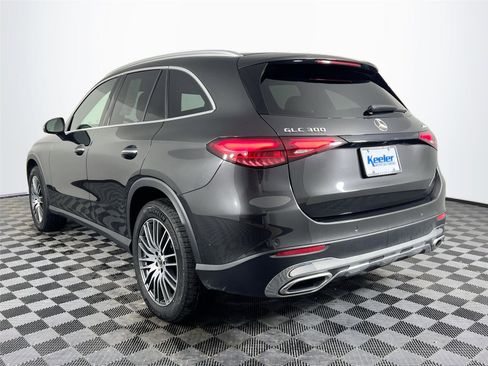 Certified 2024 Mercedes-Benz GLC 300 4MATIC image 4