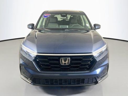 Used 2025 Honda CR-V EX image 3