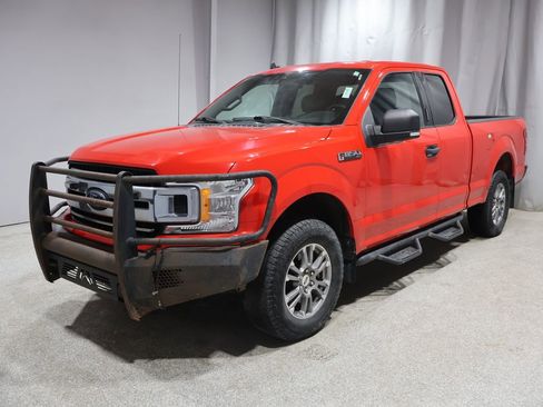 Used 2019 Ford F150 XLT w/ Trailer Tow Package image 6