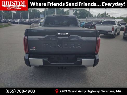 Used 2022 Toyota Tundra Limited AWD/4WD image 6