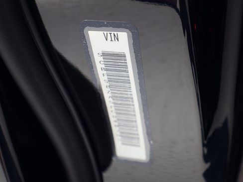 Used 2015 Bentley Continental GT3-R image 23