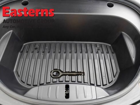 Used 2023 Tesla Model 3 Standard Range RWD image 7