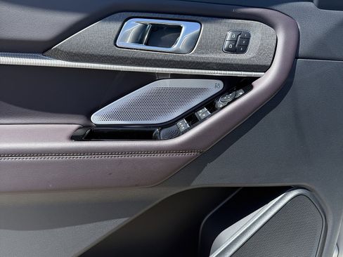 New 2026 Ford Explorer Platinum RWD image 15