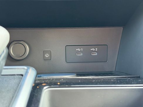 New 2026 Nissan Pathfinder SL image 30