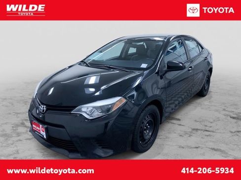 Used 2014 Toyota Corolla LE image 1