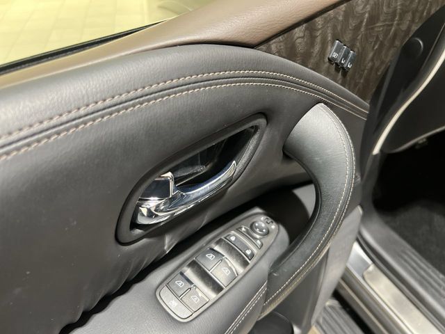 Used 2023 Nissan Armada Platinum w/ Captain's Chairs Package RWD image 23