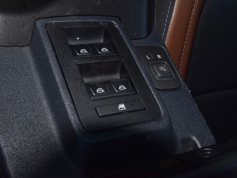 Certified 2023 Ford Bronco Outer Banks w/ Sasquatch Package AWD/4WD image 35