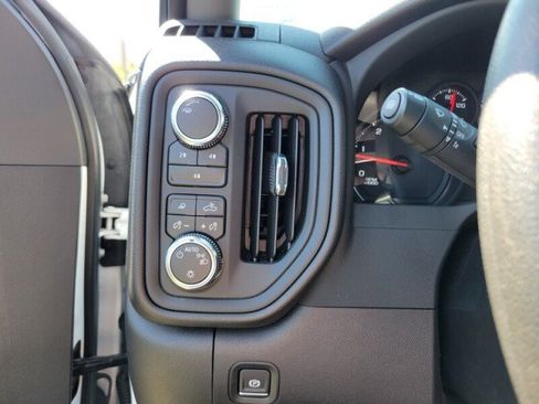 Used 2025 GMC Sierra 3500 Pro AWD/4WD image 10