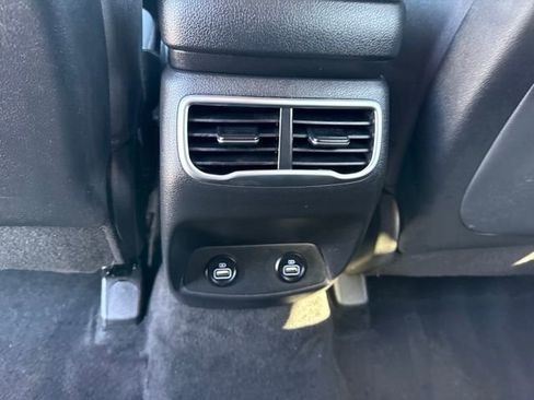 Certified 2023 Hyundai Santa Fe SEL image 21