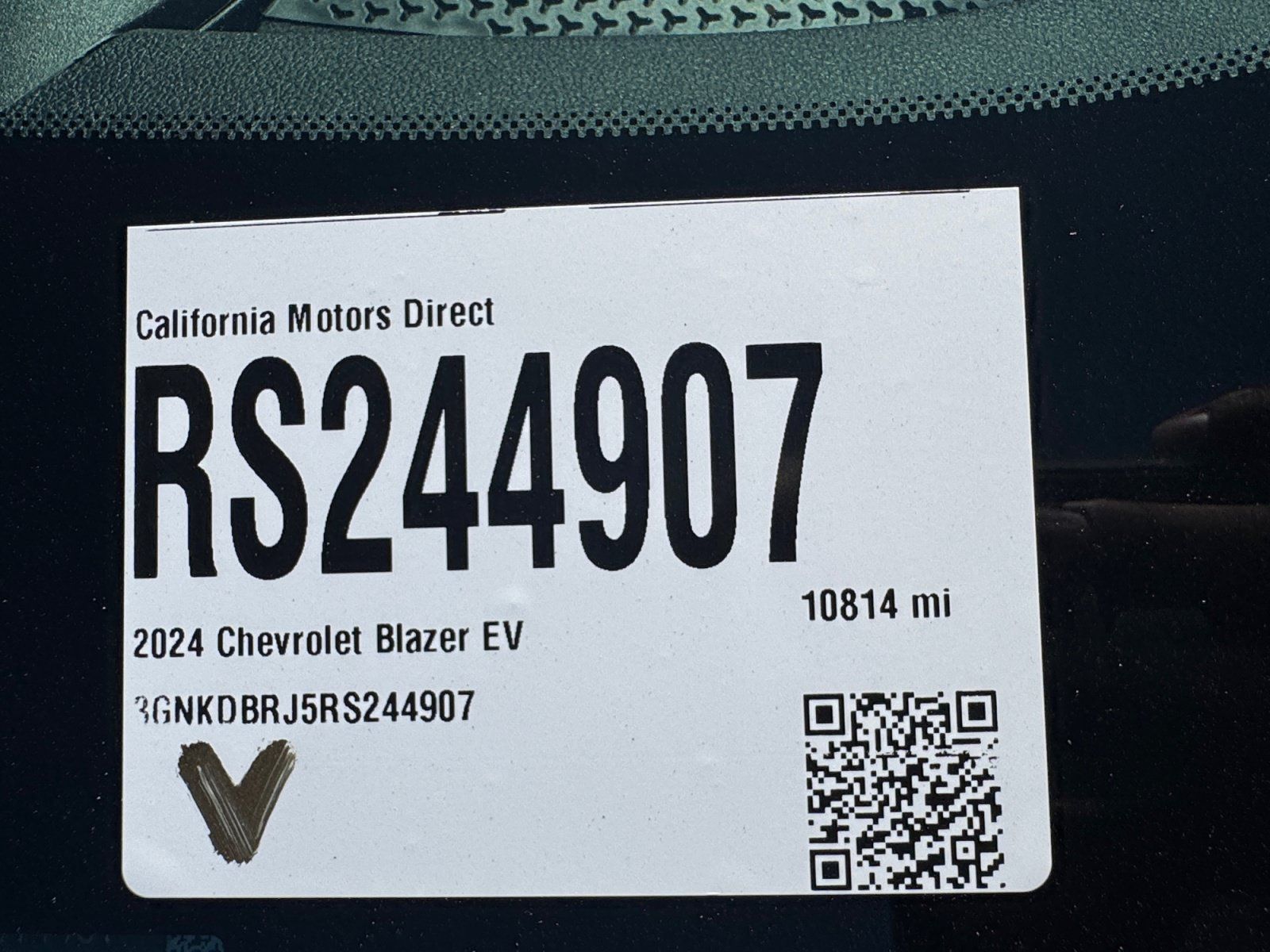 Used 2024 Chevrolet Blazer EV LT AWD/4WD image 19