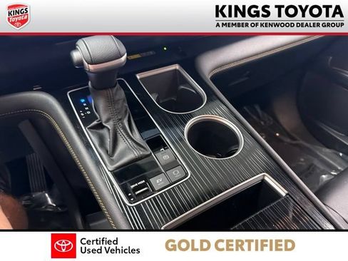 Used 2025 Toyota Sienna XLE Woodland Edition AWD/4WD image 24