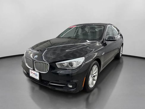 Used 2017 BMW 550i Gran Turismo xDrive AWD/4WD image 4