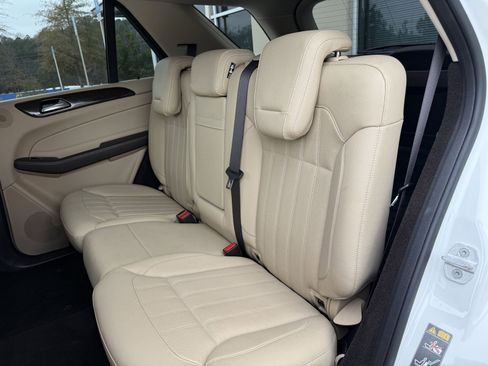 Used 2016 Mercedes-Benz GLE 350 image 42