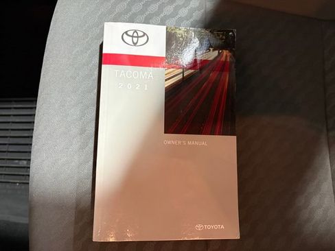 Certified 2021 Toyota Tacoma SR image 22