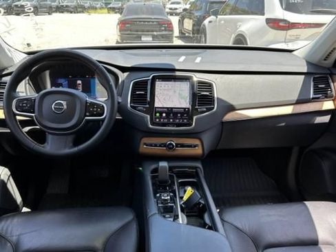 Used 2023 Volvo XC90 B6 Plus w/ Protection Package Premier AWD/4WD image 8