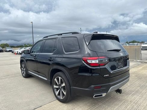 Used 2023 Honda Pilot Elite image 5