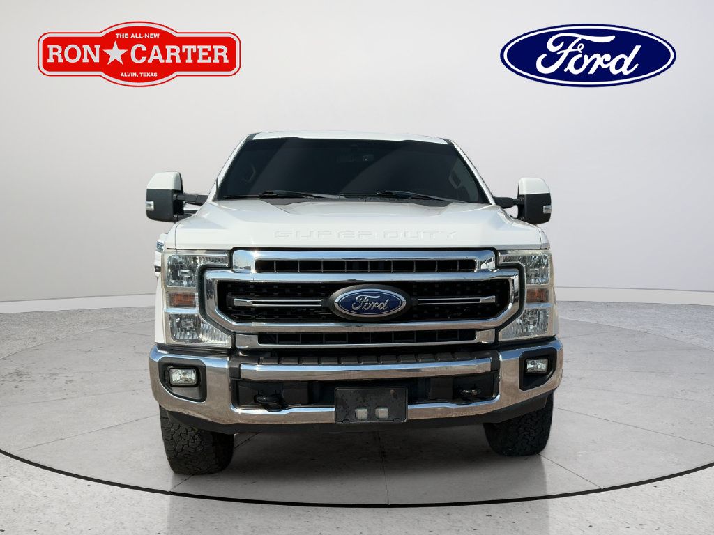 Used 2020 Ford F250 Lariat w/ Lariat Value Package AWD/4WD image 2