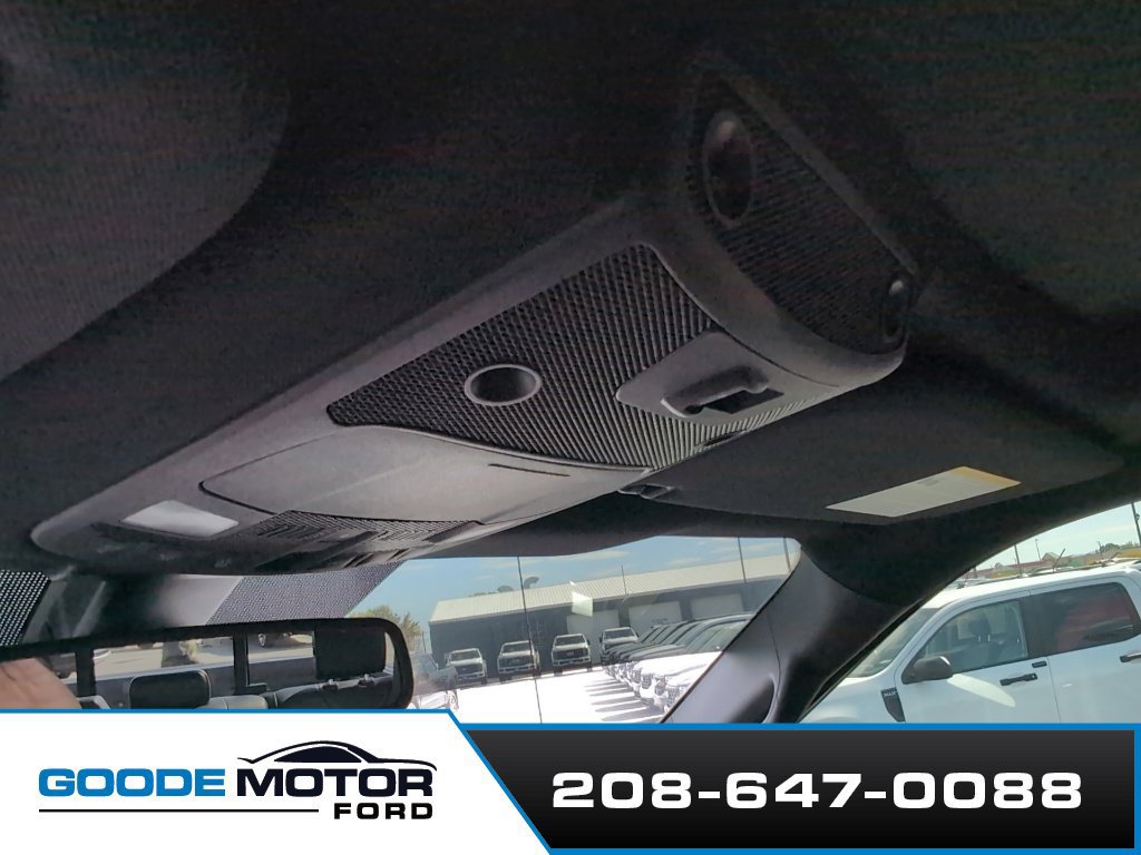 Used 2017 Ford F150 Lariat w/ Equipment Group 502A Luxury AWD/4WD image 20
