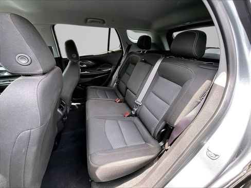 Used 2023 GMC Terrain SLE FWD image 24