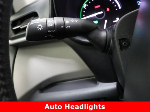 Certified 2023 Toyota Sienna XLE image 26