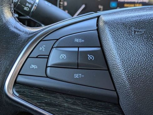 Used 2022 Cadillac XT5 Premium Luxury FWD image 28