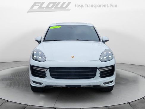 Used 2016 Porsche Cayenne GTS AWD/4WD image 2