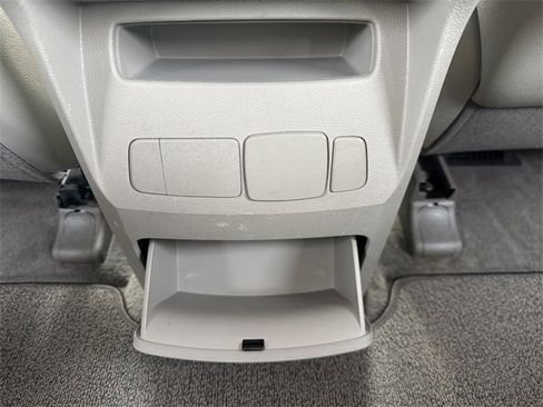 Used 2016 Kia Sedona LX w/ Option Group 020 image 44