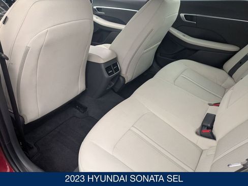 Certified 2023 Hyundai Sonata SEL w/ Convenience Package image 31