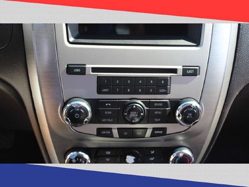 Used 2012 Ford Fusion SE FWD image 17