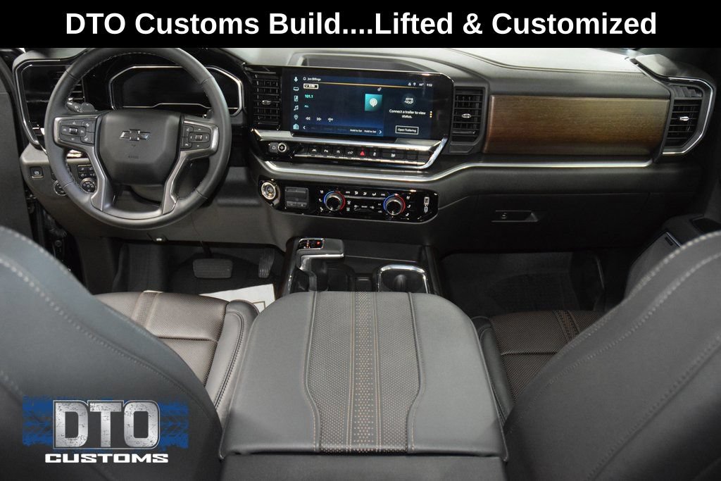 Used 2025 Chevrolet Silverado 1500 High Country w/ Midnight Edition AWD/4WD image 27