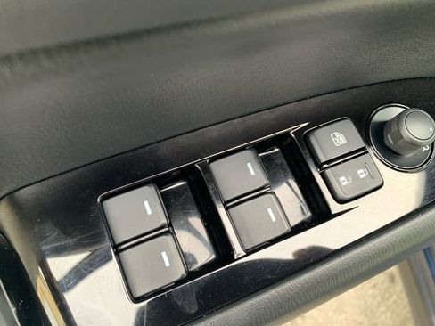 Used 2025 MAZDA CX-5 AWD 2.5 S w/ Preferred Package image 23