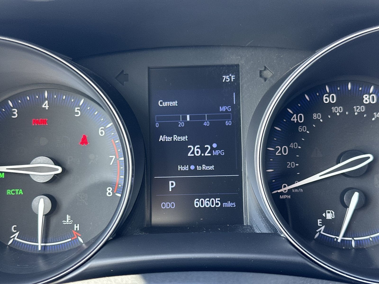 Used 2019 Toyota C-HR Limited FWD image 18