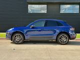 Certified 2022 Porsche Macan image 2