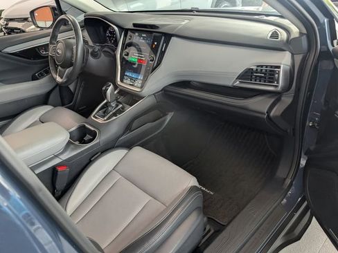 Used 2023 Subaru Outback Limited image 15