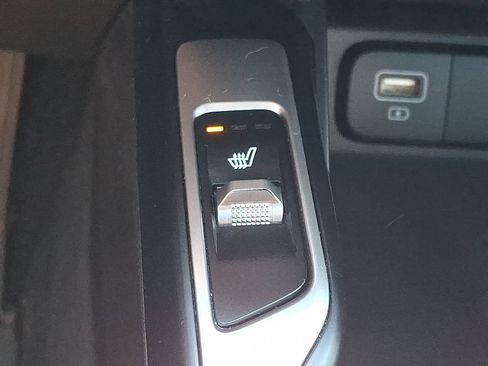 Certified 2023 Kia Sorento X-Line EX AWD/4WD image 11