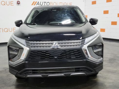 Used 2022 Mitsubishi Eclipse Cross ES image 3