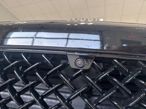 Certified 2025 Buick Enclave Sport Touring w/ Power Package image 4